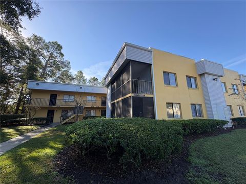 Photo of 2683 Oak Park Way #214, Orlando, FL 32822 (MLS # O6368813)