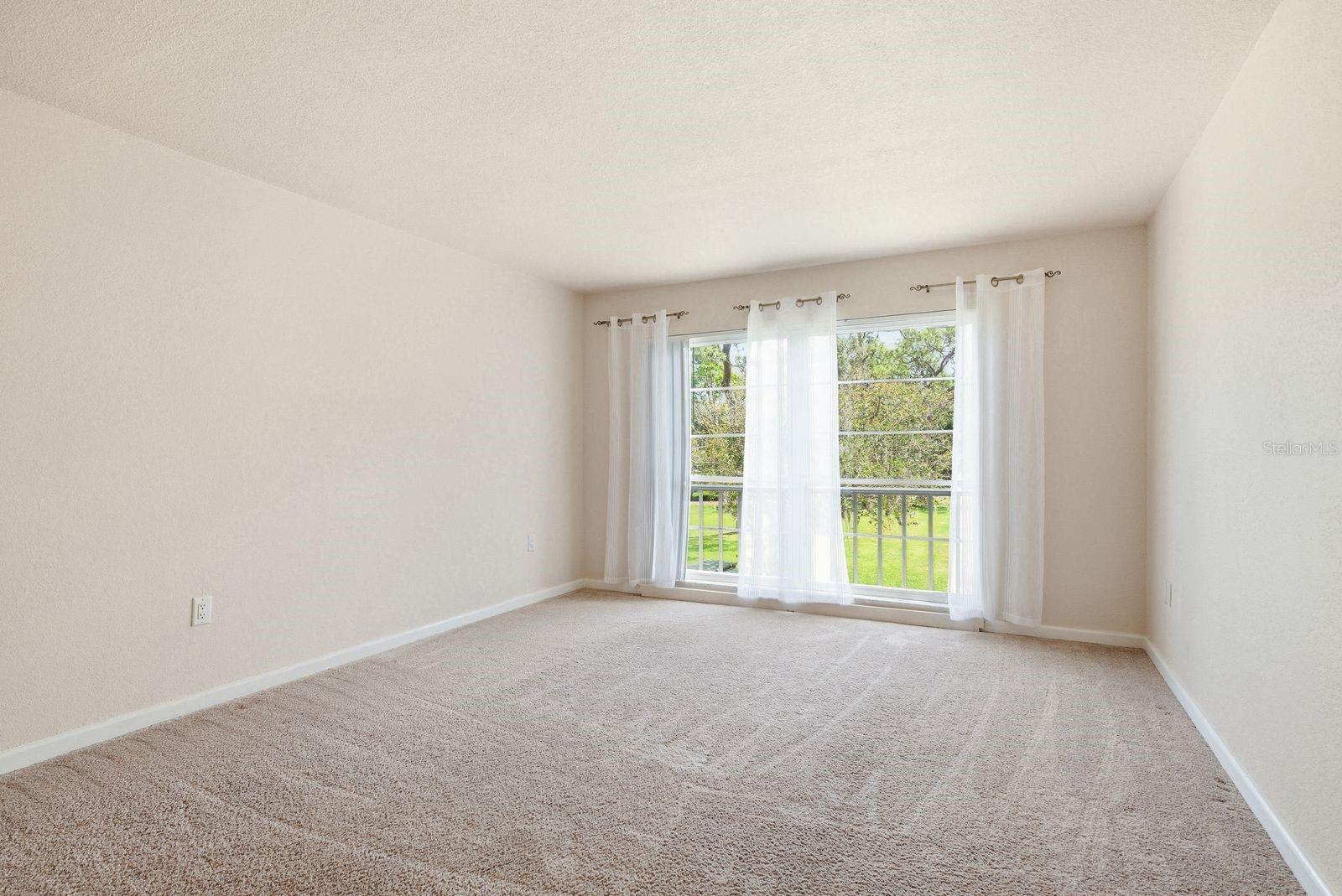 MEDITERRANEAN MANORS - Residential