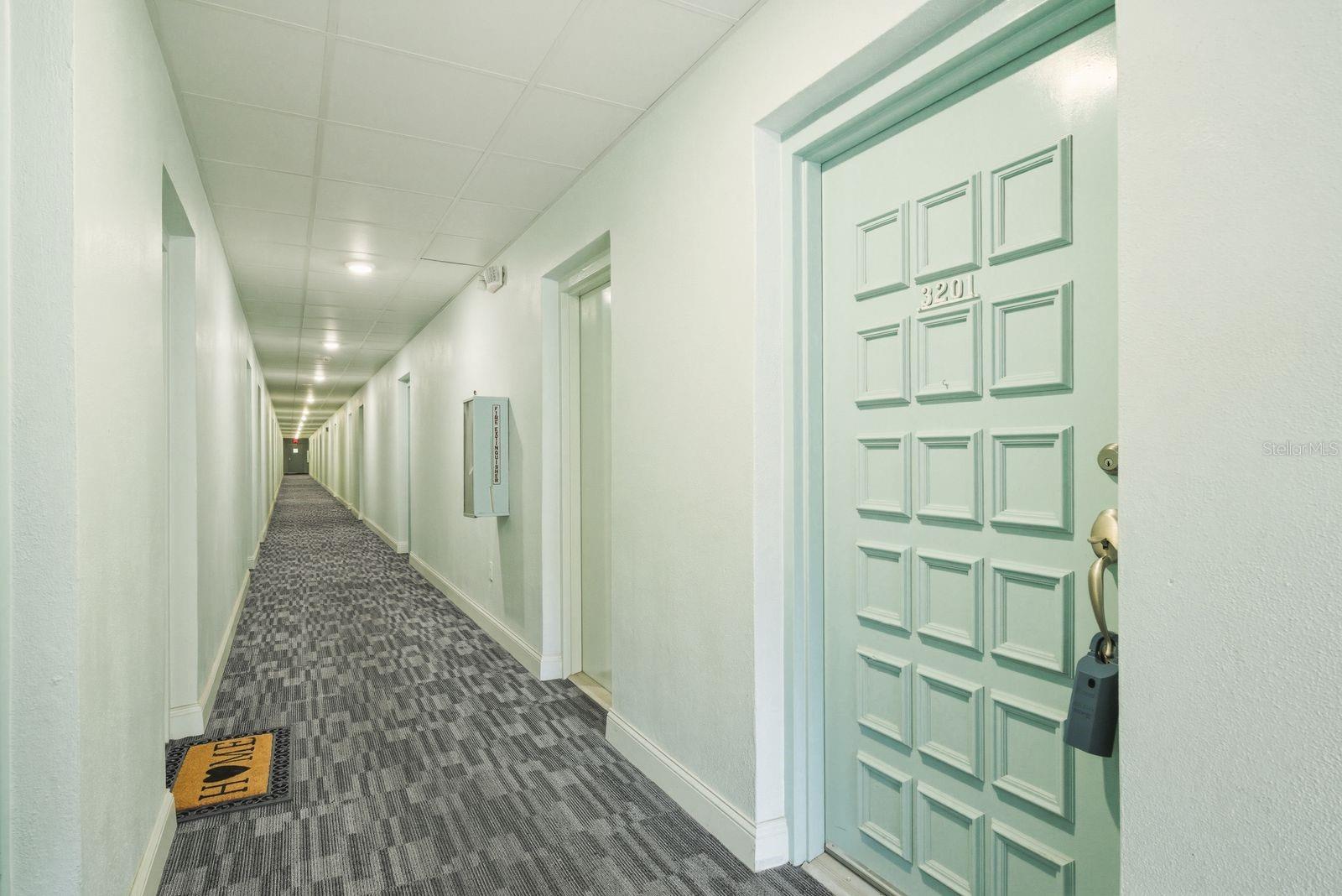 2700 BAYSHORE BOULEVARD 3201