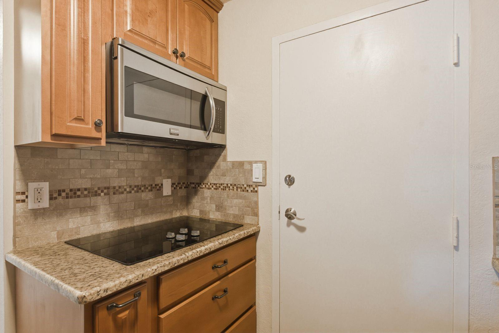 MEDITERRANEAN MANORS - Residential