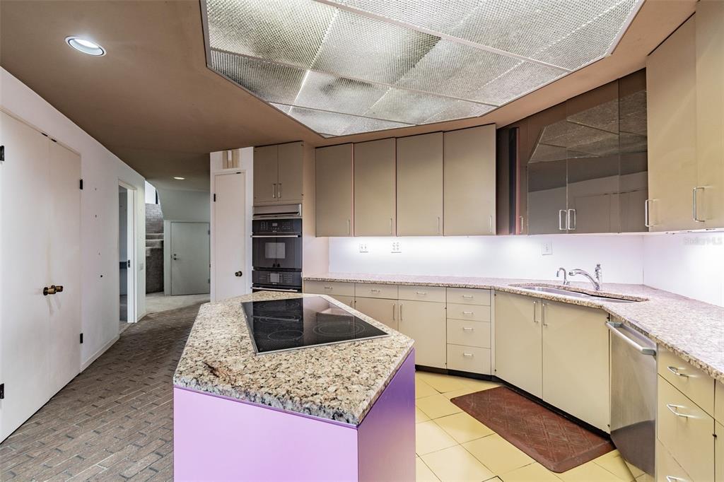 CULBREATH ISLES UNIT 1 A - Residential