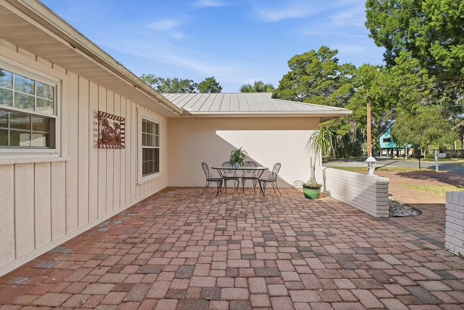 11290 W AMERINDIAN COURT