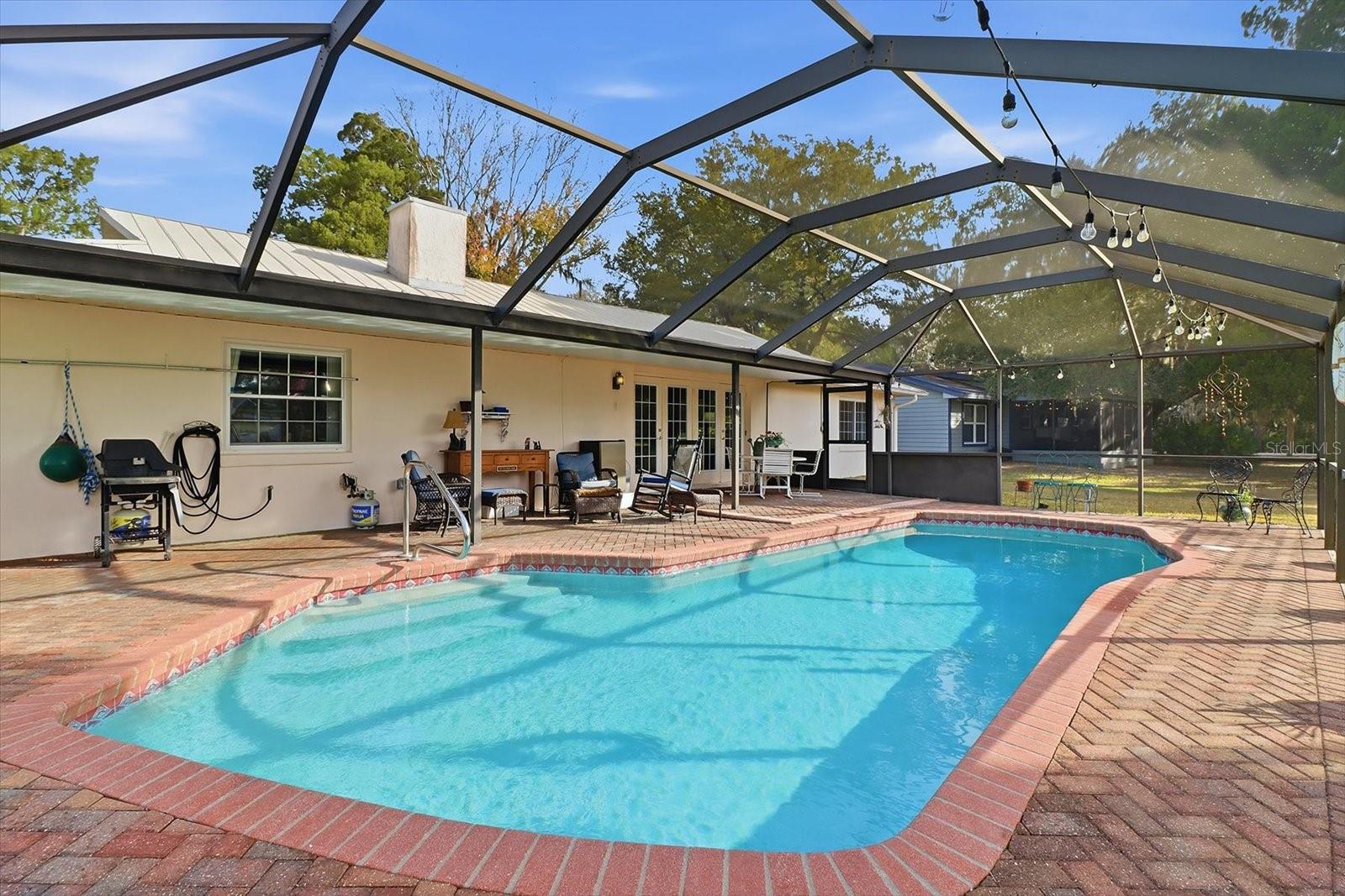 ANCHORAGE - Residential