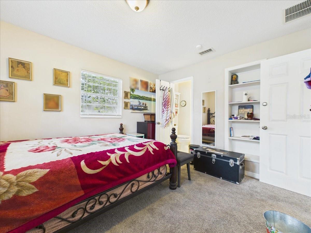 NORTHWOOD - Residential