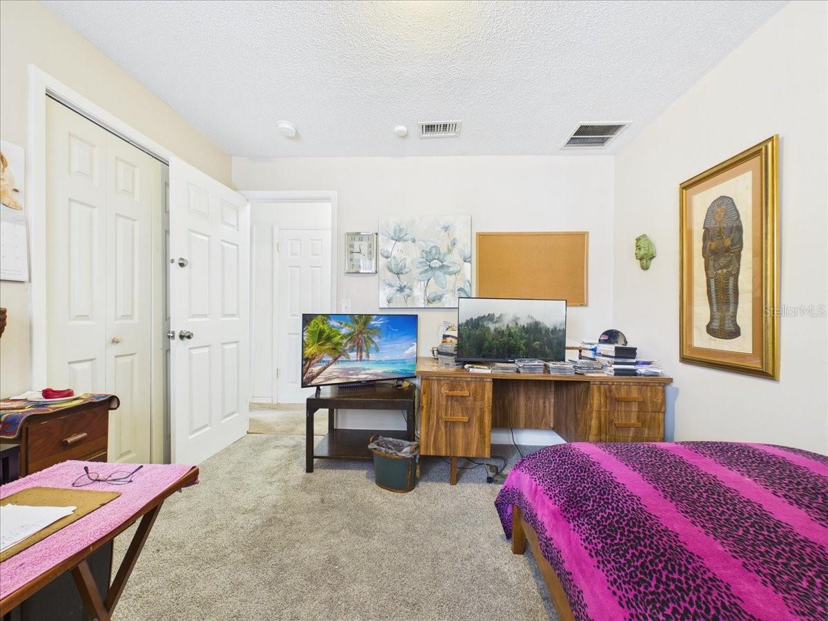 NORTHWOOD - Residential