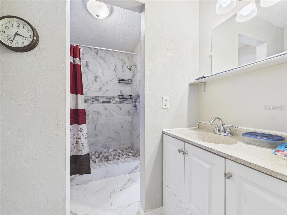 NORTHWOOD - Residential