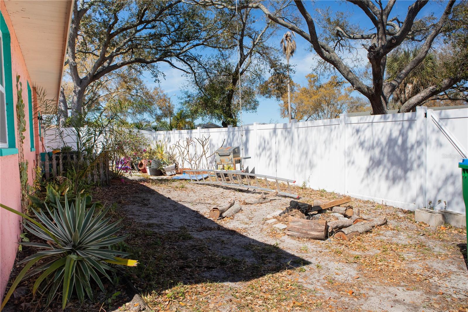 WILSHIRE ESTATES II - Residential