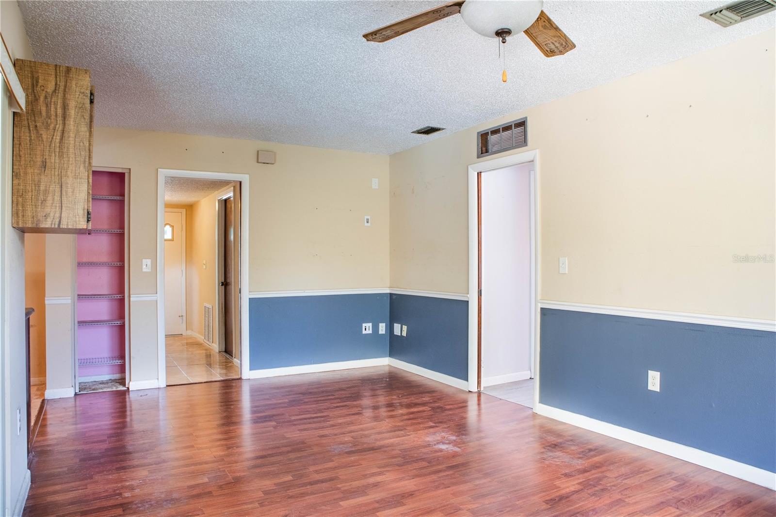 WILSHIRE ESTATES II - Residential