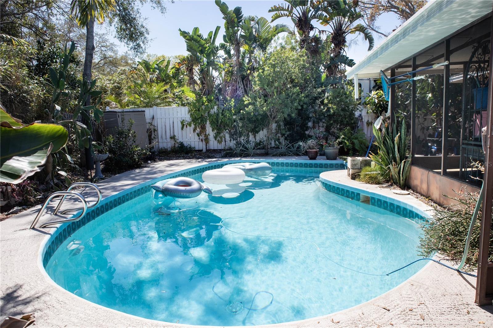 WILSHIRE ESTATES II - Residential