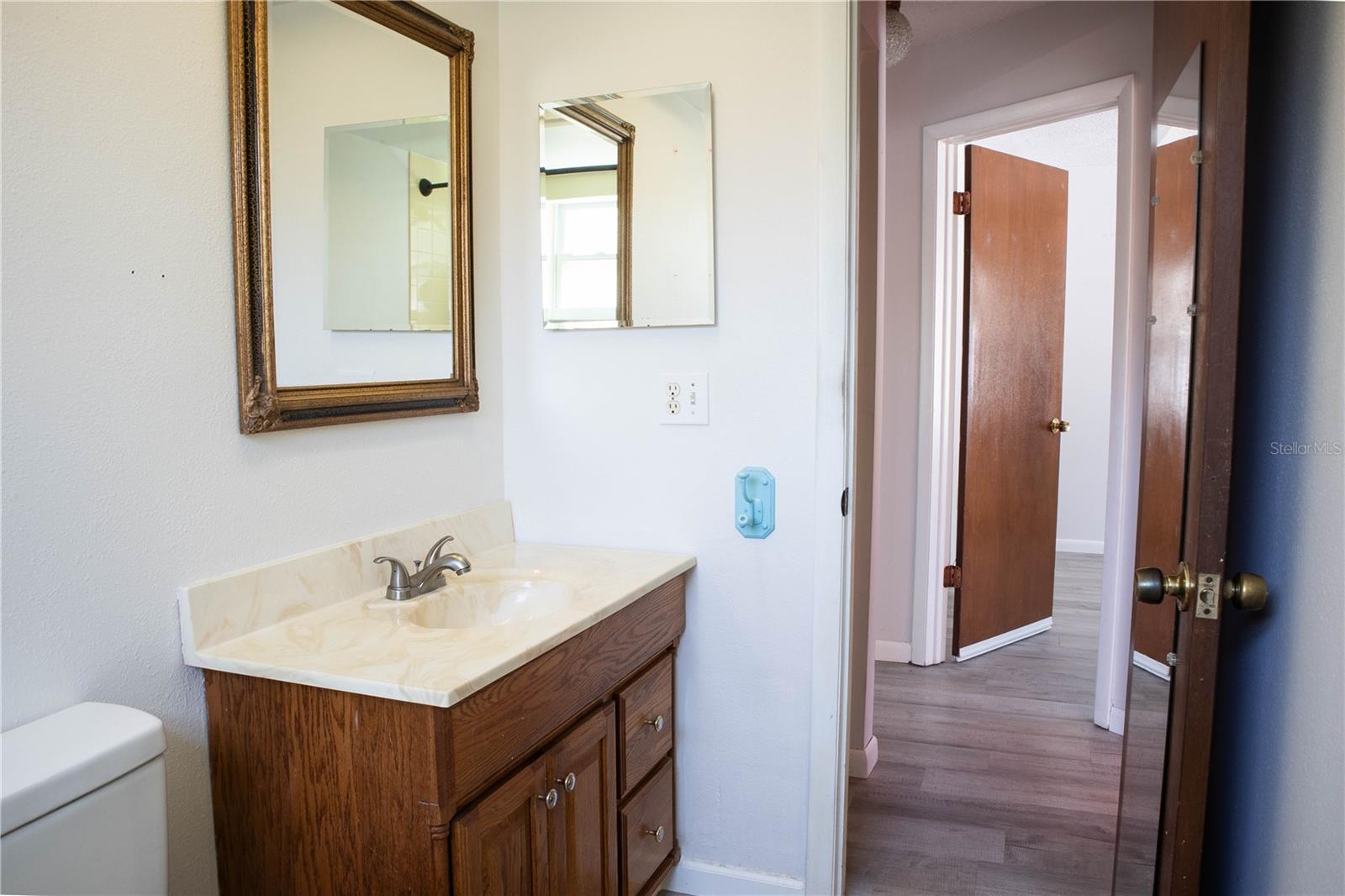 WILSHIRE ESTATES II - Residential