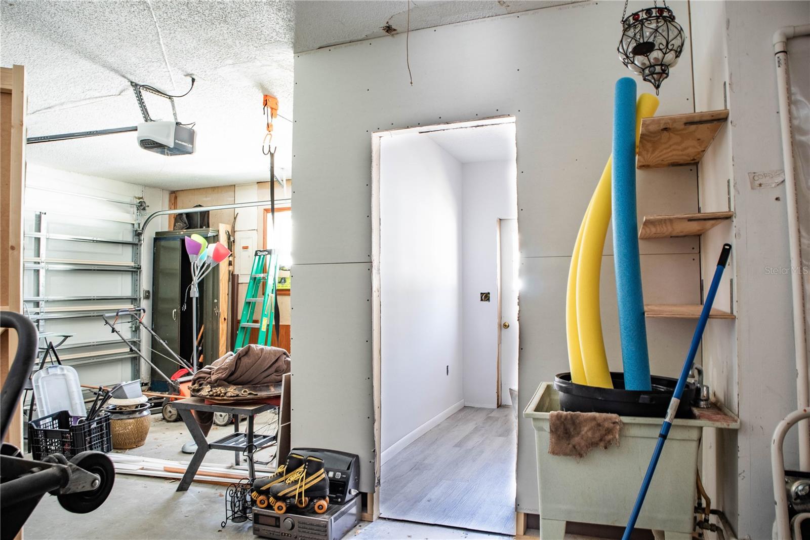 WILSHIRE ESTATES II - Residential