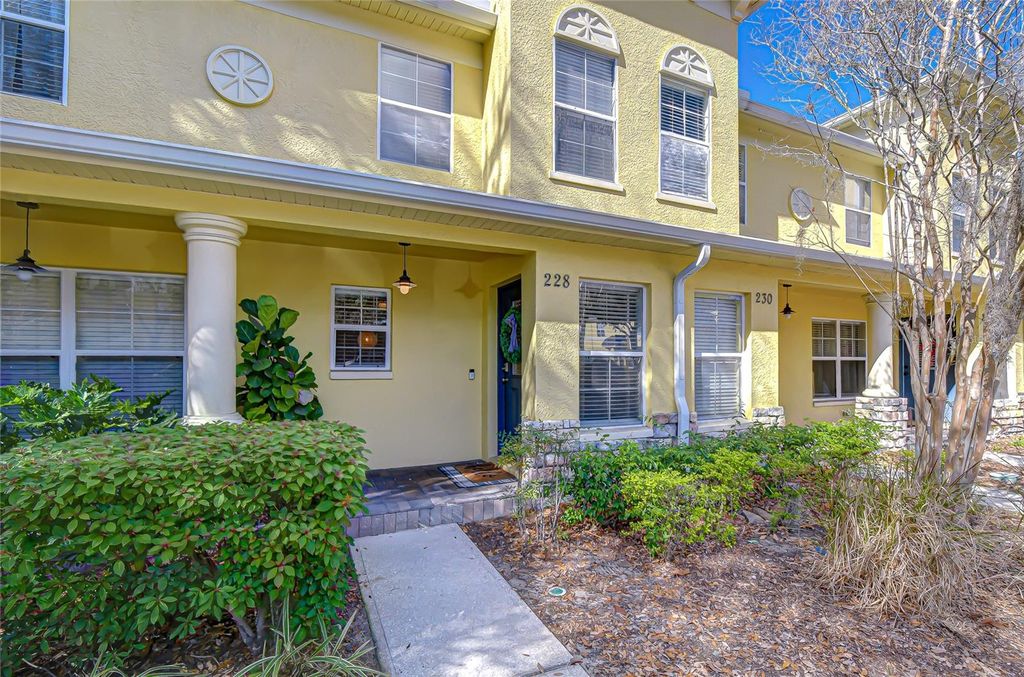 Photo of 228 Hardcastle Place, Valrico, FL 33594 (MLS # TB8463439)