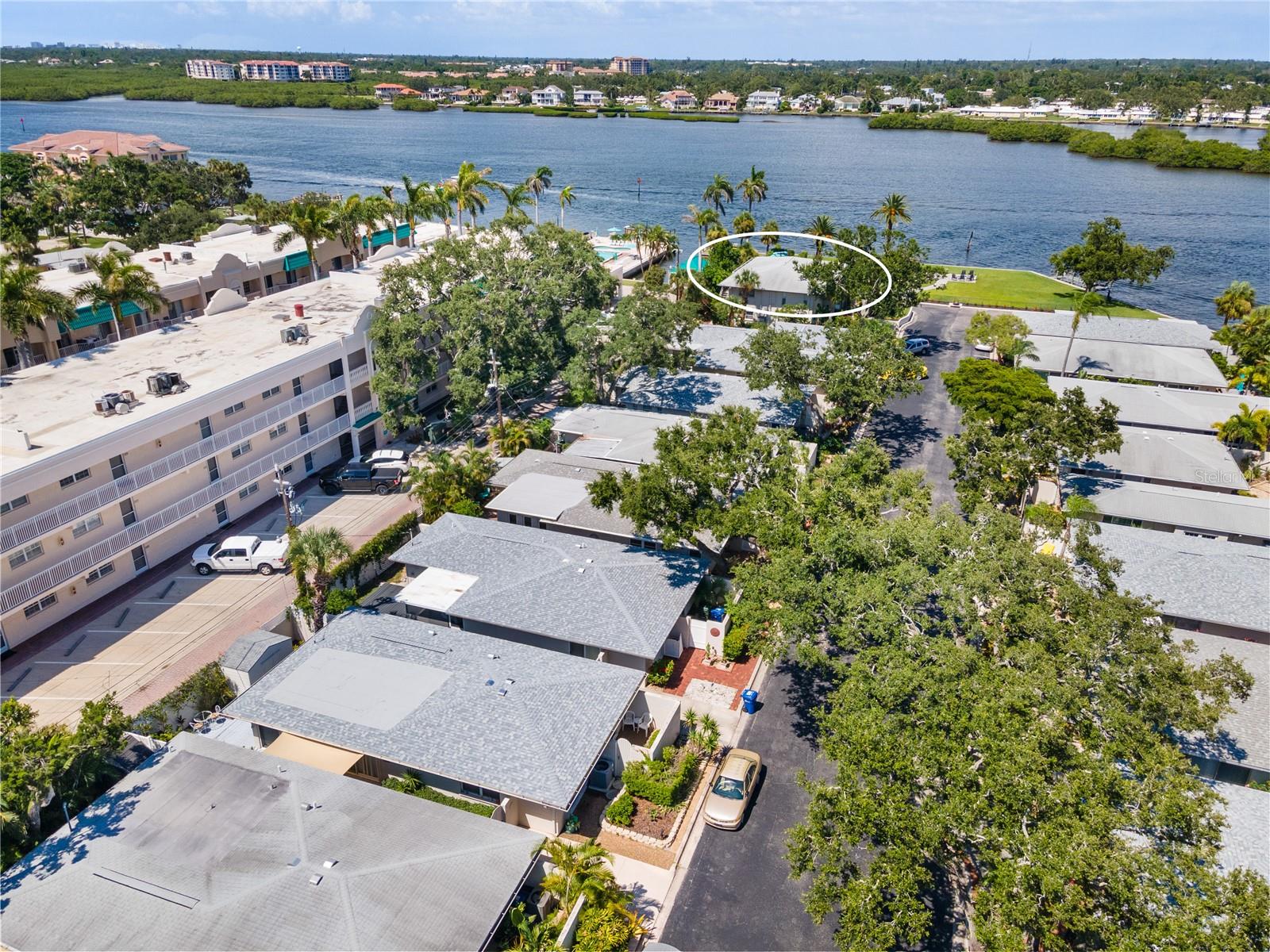 PROVINCIAL GARDENS - Residential Lease
