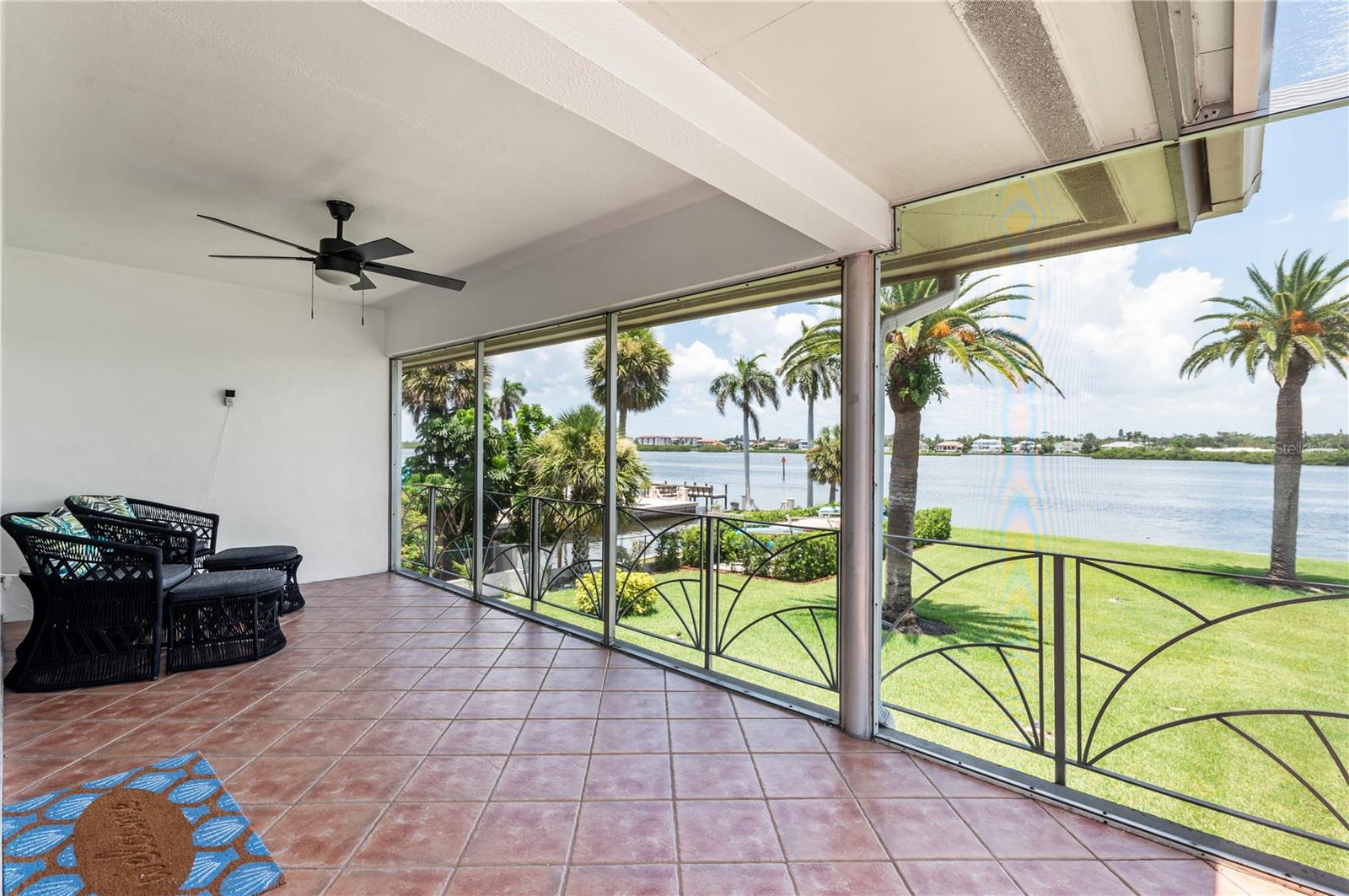 PROVINCIAL GARDENS - Residential Lease