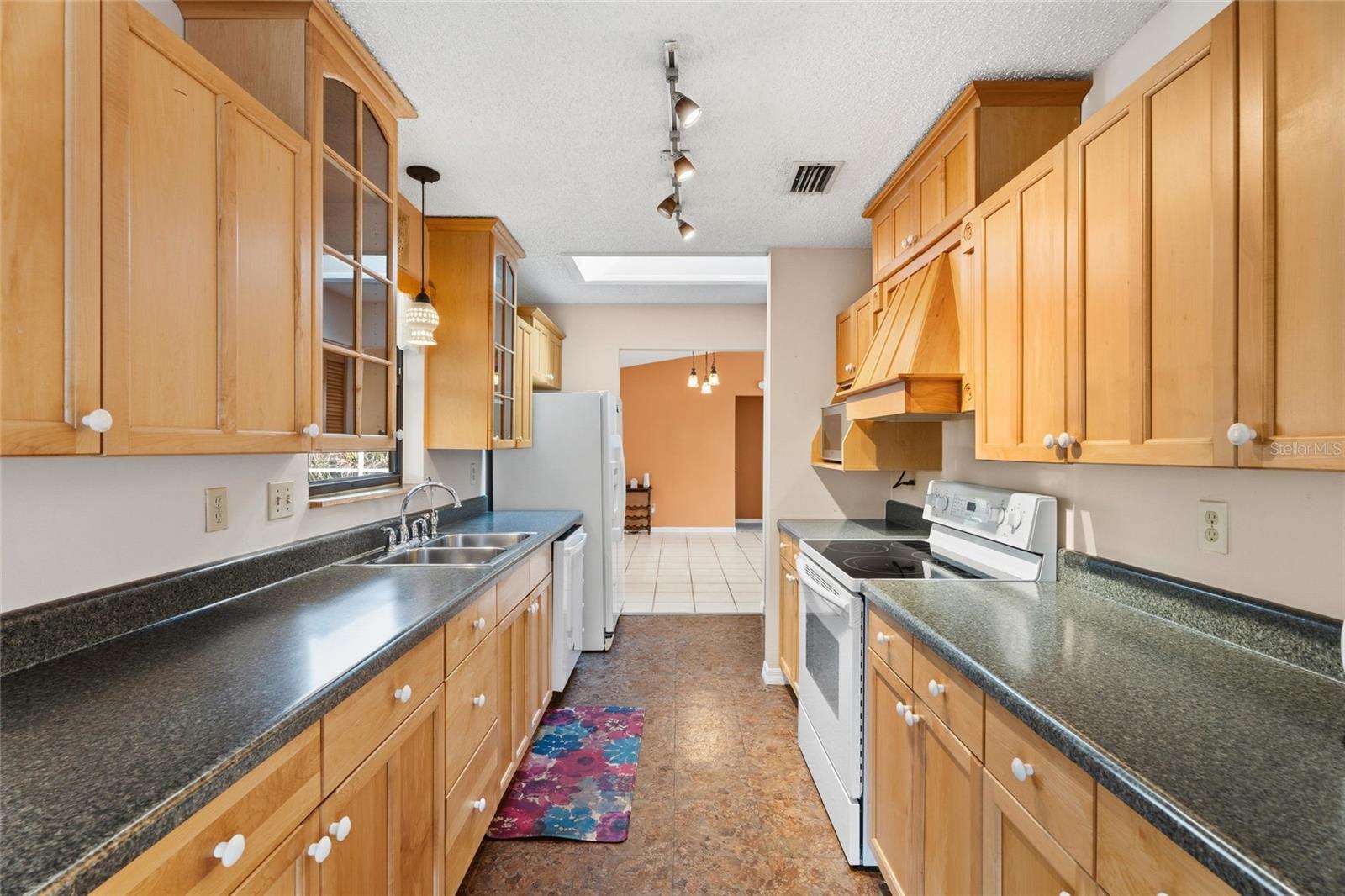 SEBASTIAN HIGHLANDS - Residential