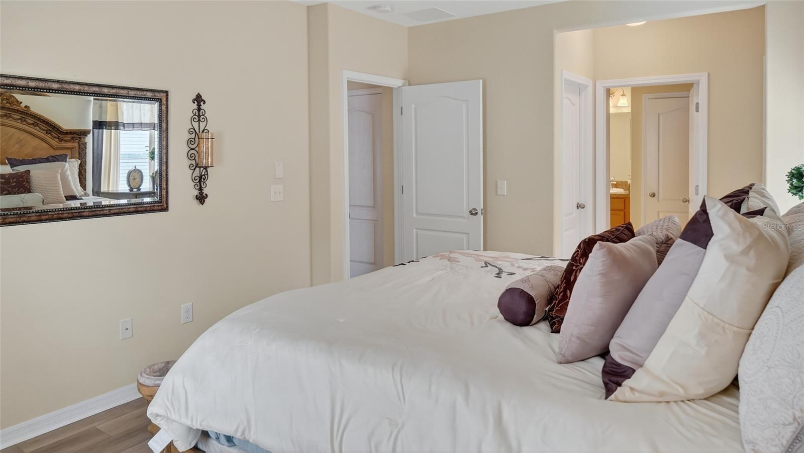 BAHIA LAKES PH 1 - Residential