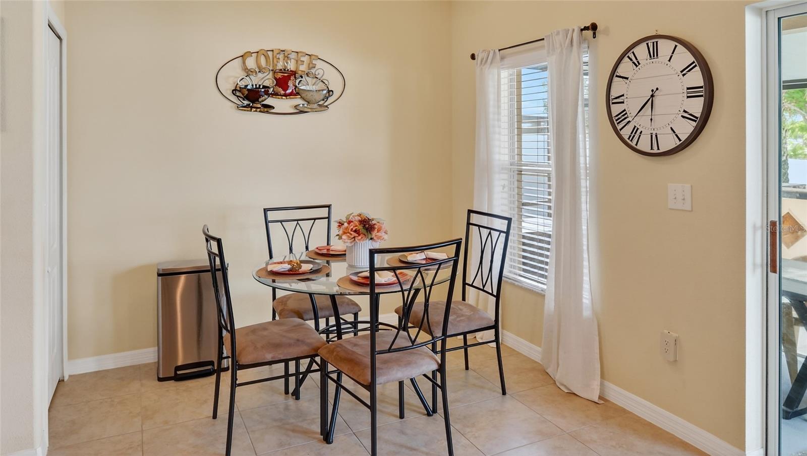 BAHIA LAKES PH 1 - Residential