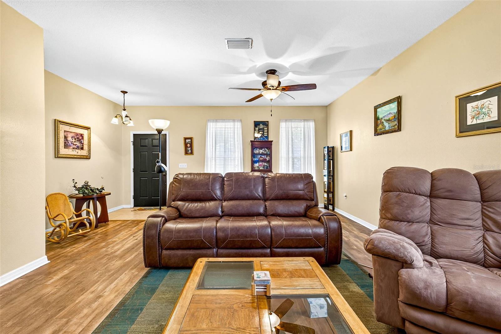 WHISPERING WOODS PHS 1 - Residential