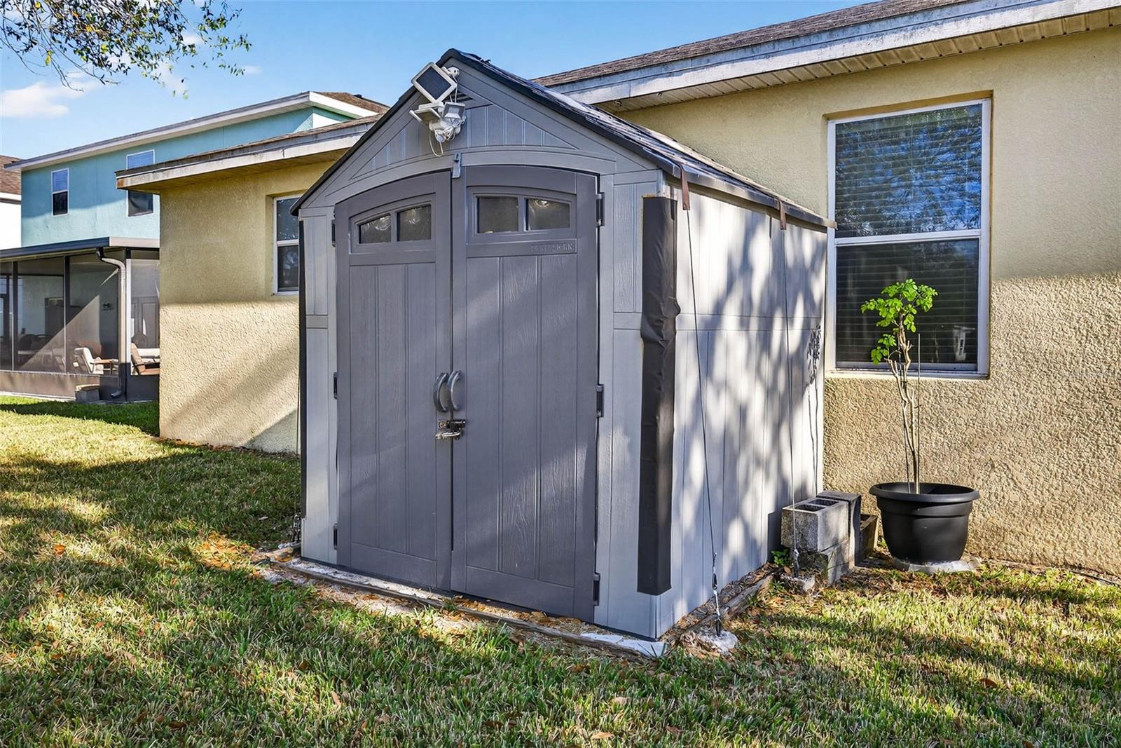 WHISPERING WOODS PHS 1 - Residential