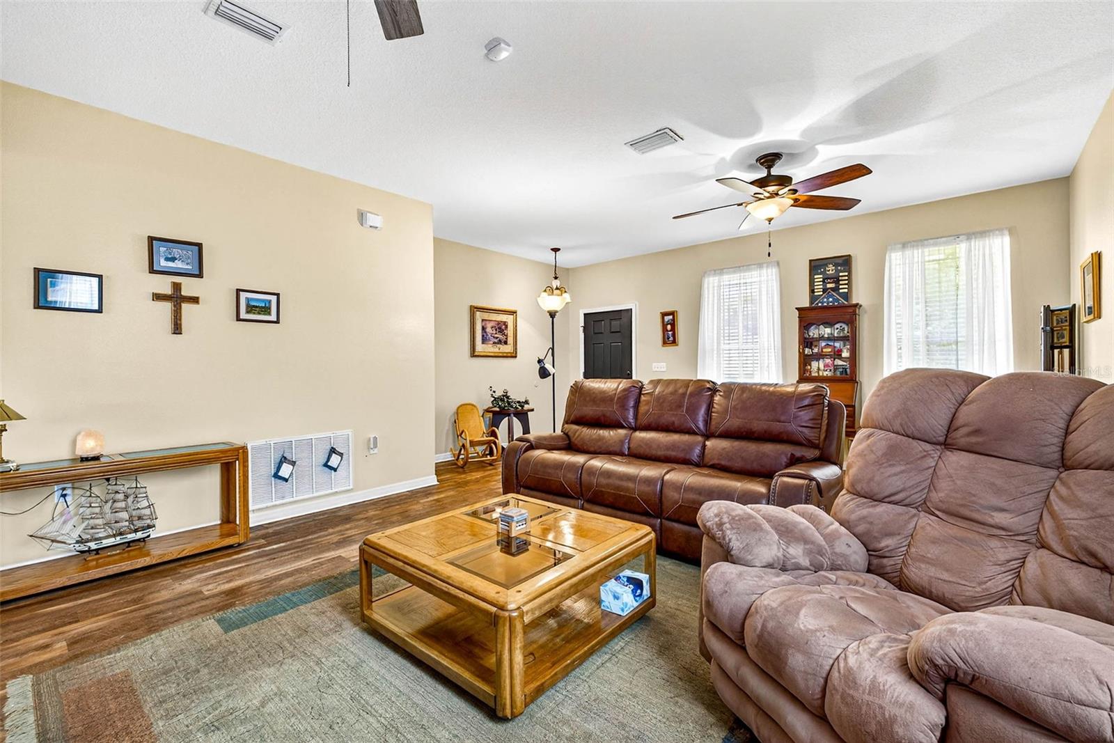 WHISPERING WOODS PHS 1 - Residential