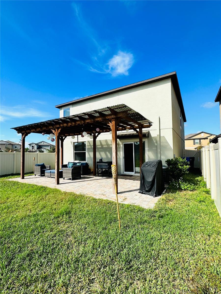 VENTANA - Residential Lease