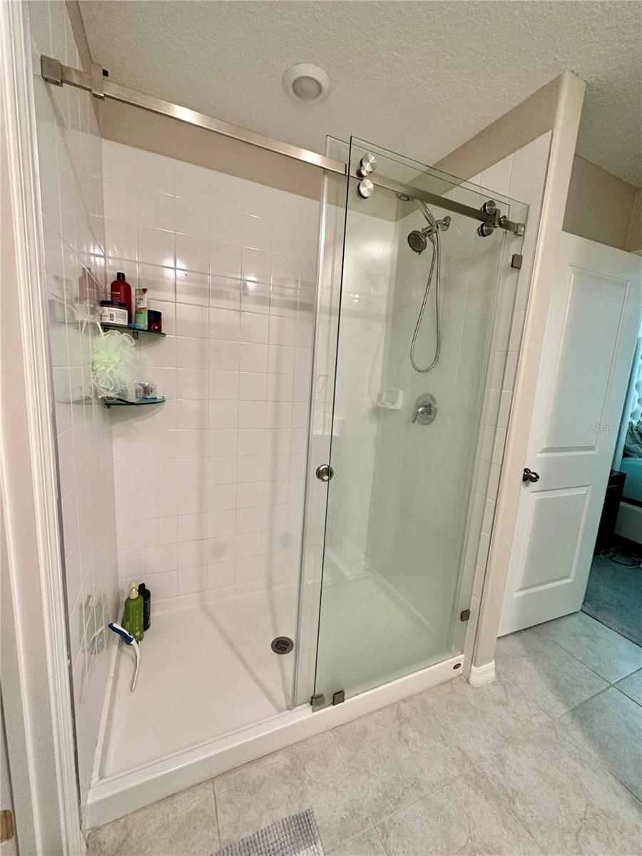 VENTANA - Residential Lease