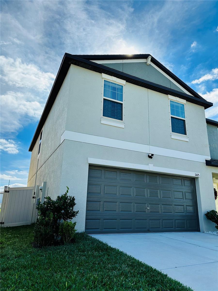 VENTANA - Residential Lease