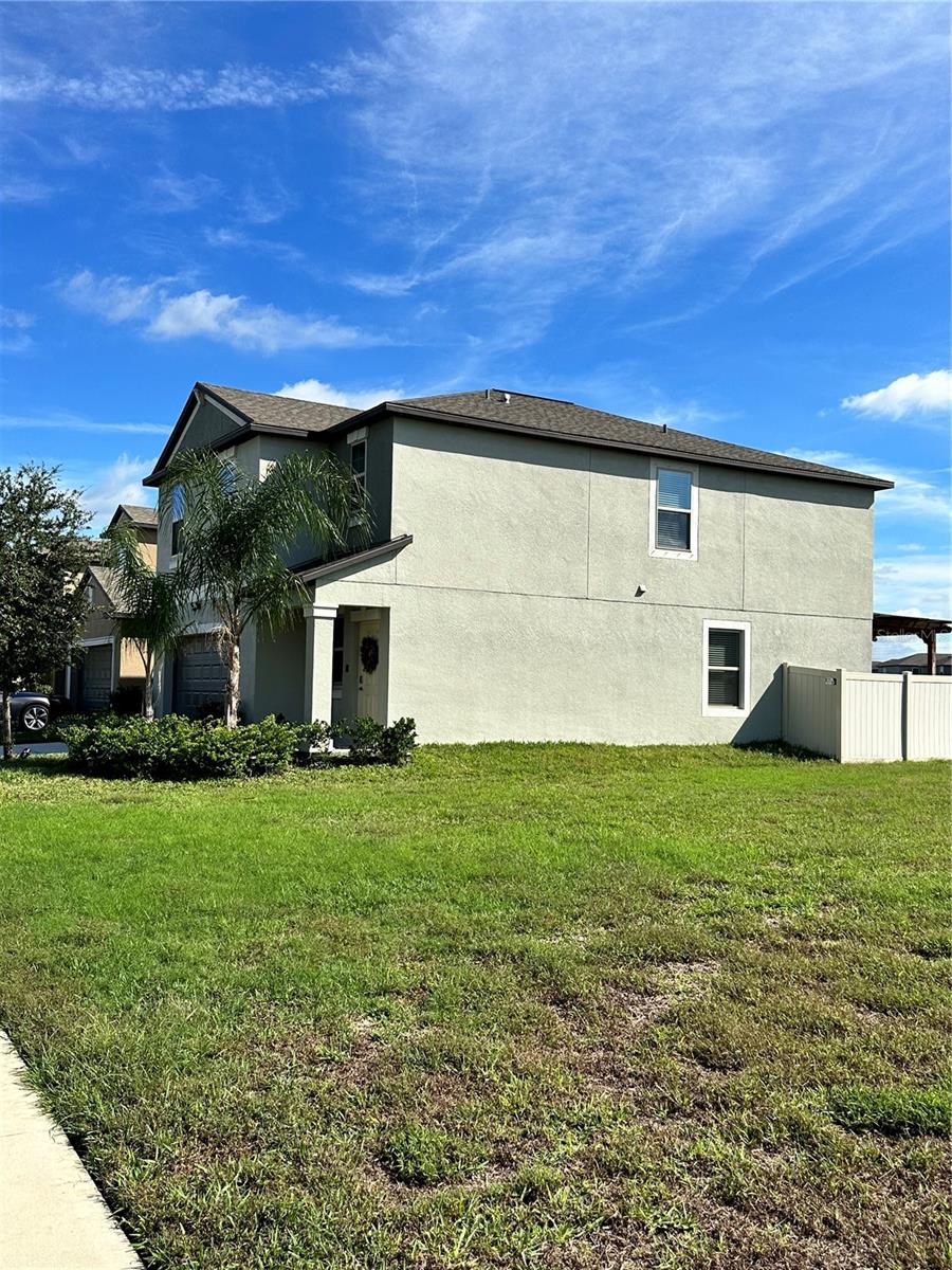 VENTANA - Residential Lease