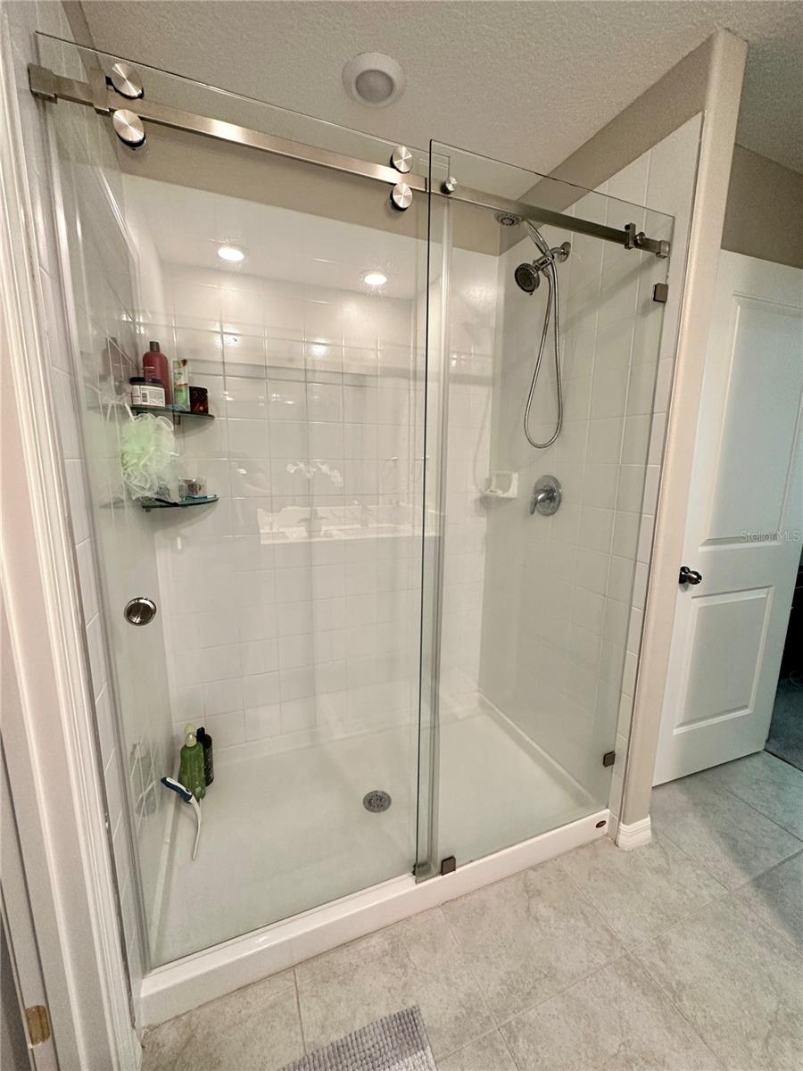 VENTANA - Residential Lease