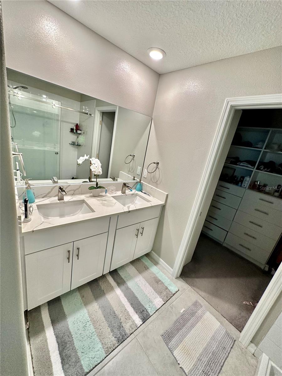 VENTANA - Residential Lease