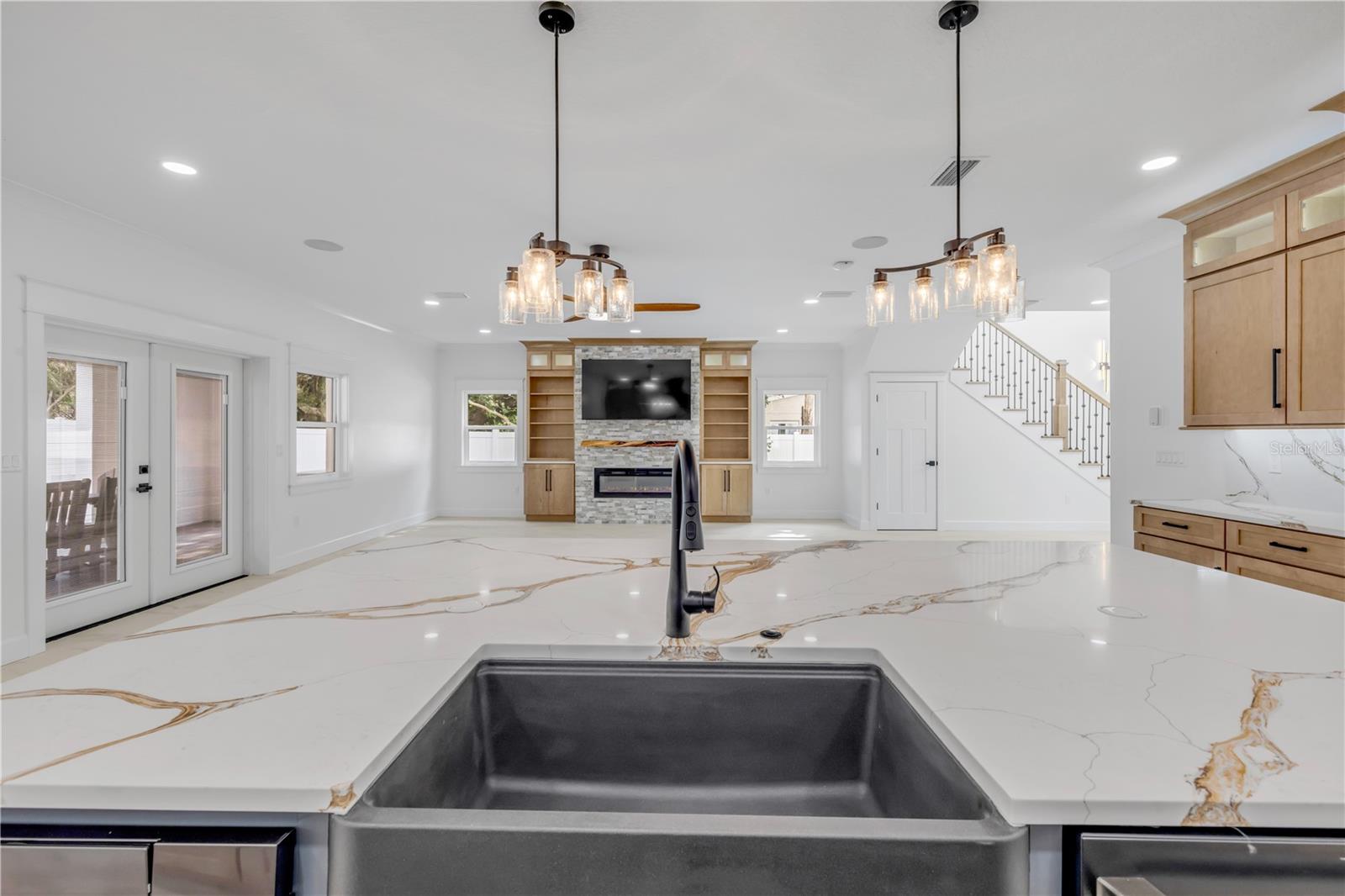 DETWILERS N 650 FT LT 02 16 17 34 NEW SMYRNA BEACH - Residential