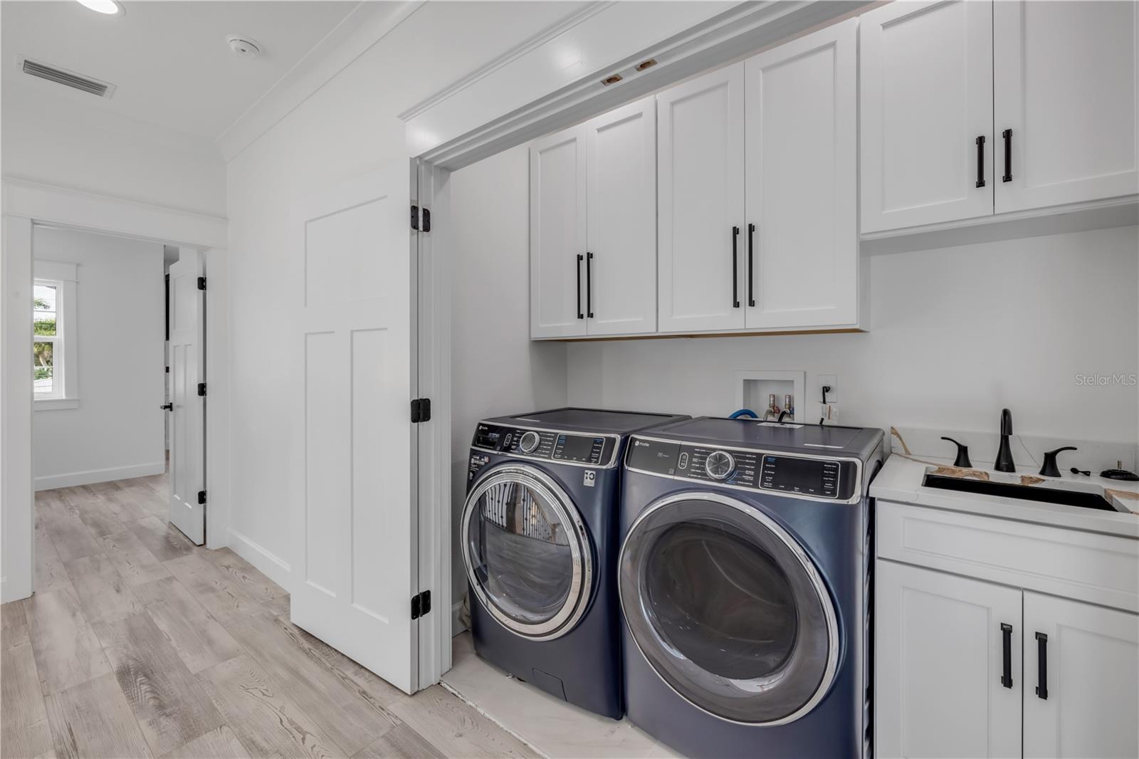 DETWILERS N 650 FT LT 02 16 17 34 NEW SMYRNA BEACH - Residential