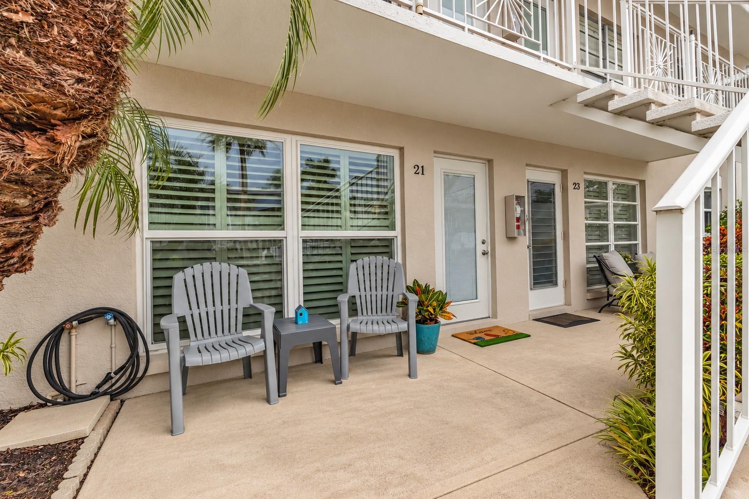 521 W VENICE AVENUE 21