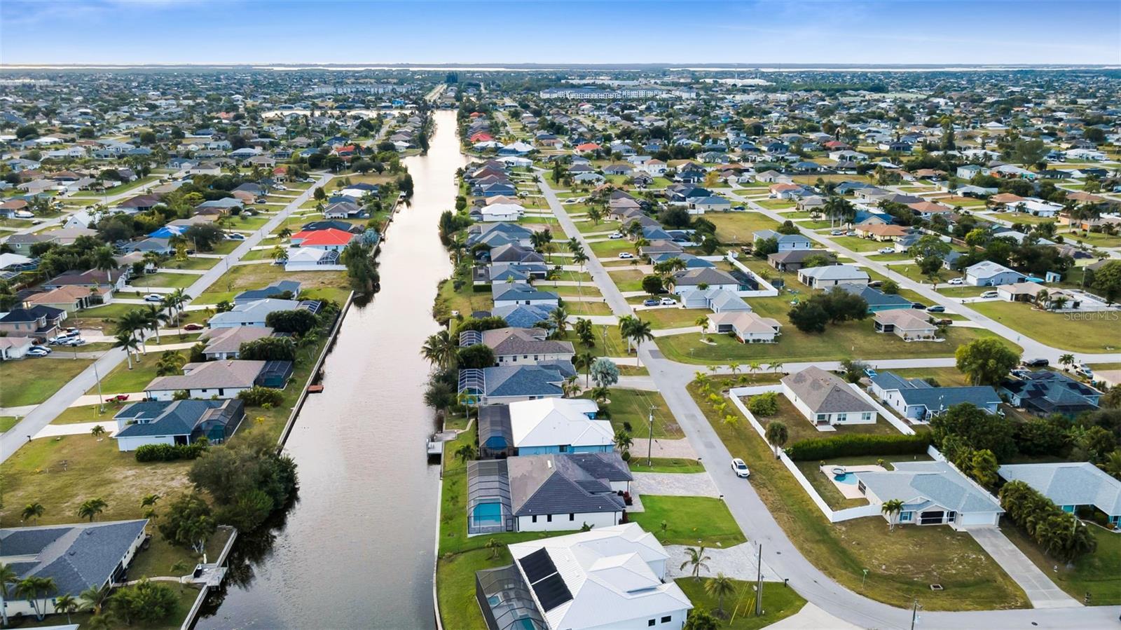 CAPE CORAL - Residential