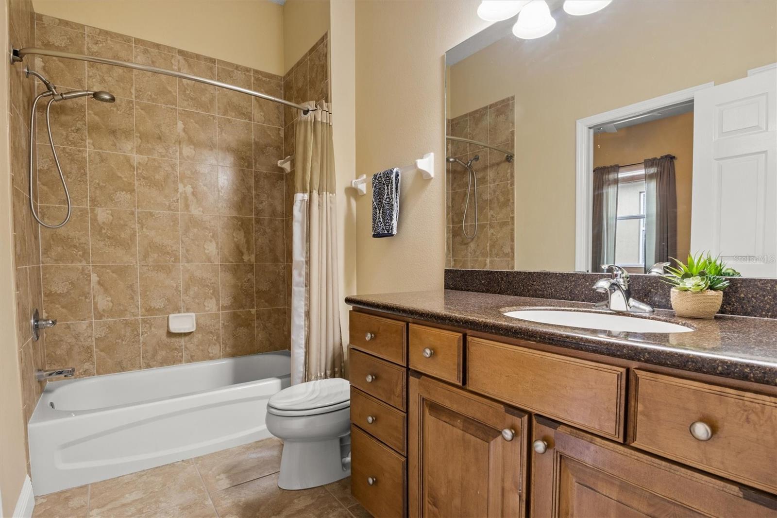 STONEY CREEK - Residential