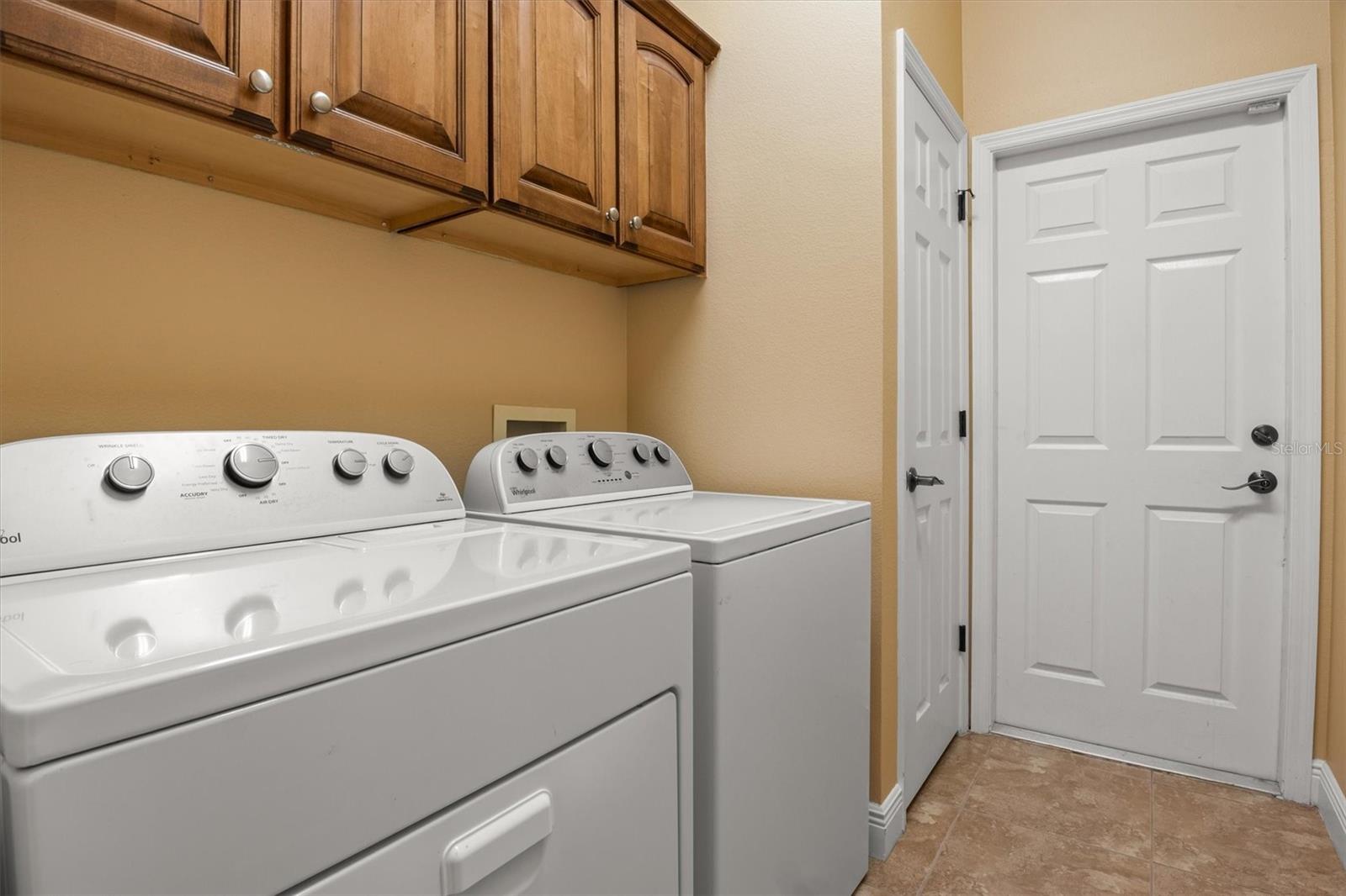 STONEY CREEK - Residential