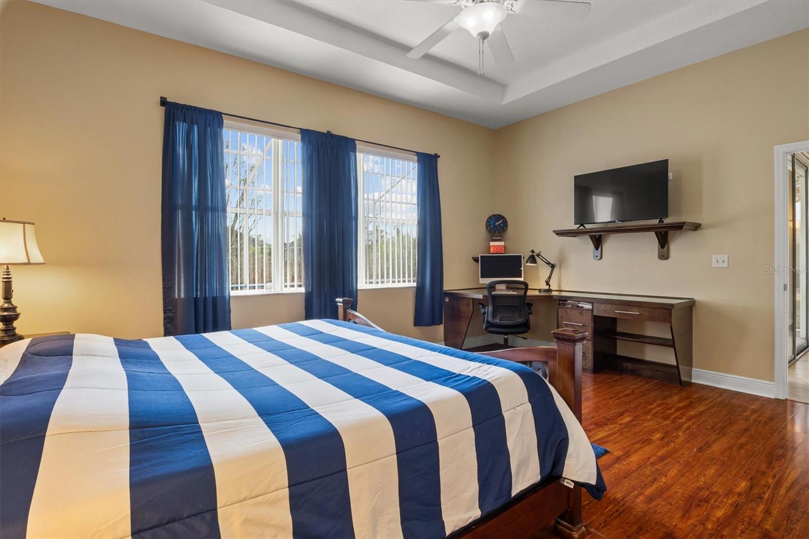 STONEY CREEK - Residential