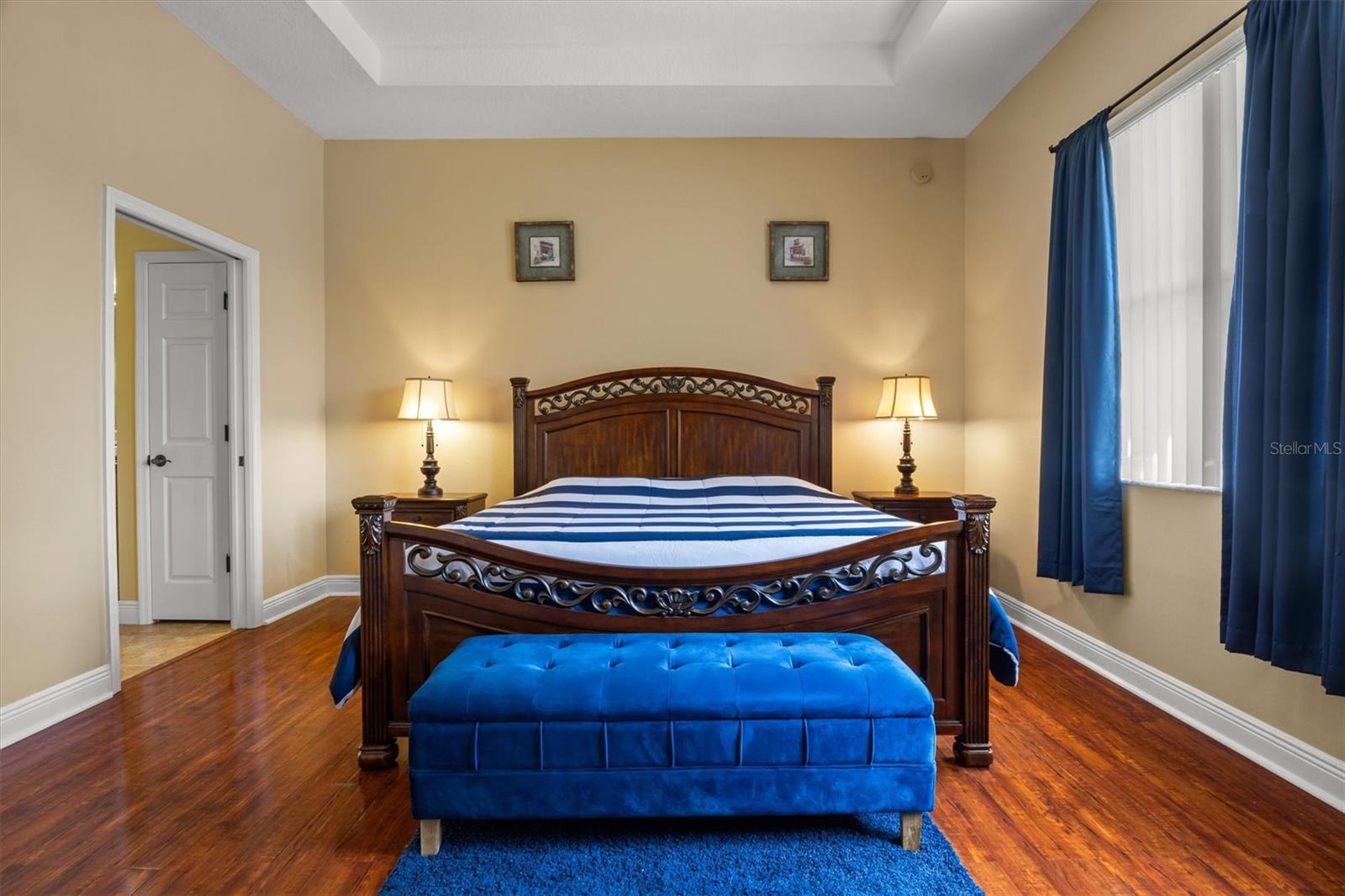 STONEY CREEK - Residential