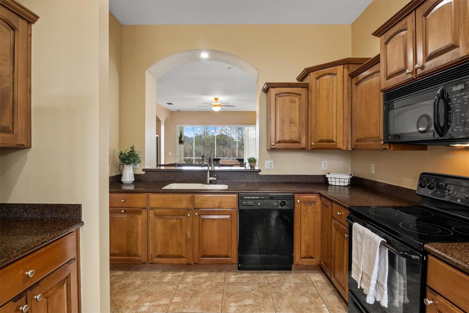 STONEY CREEK - Residential