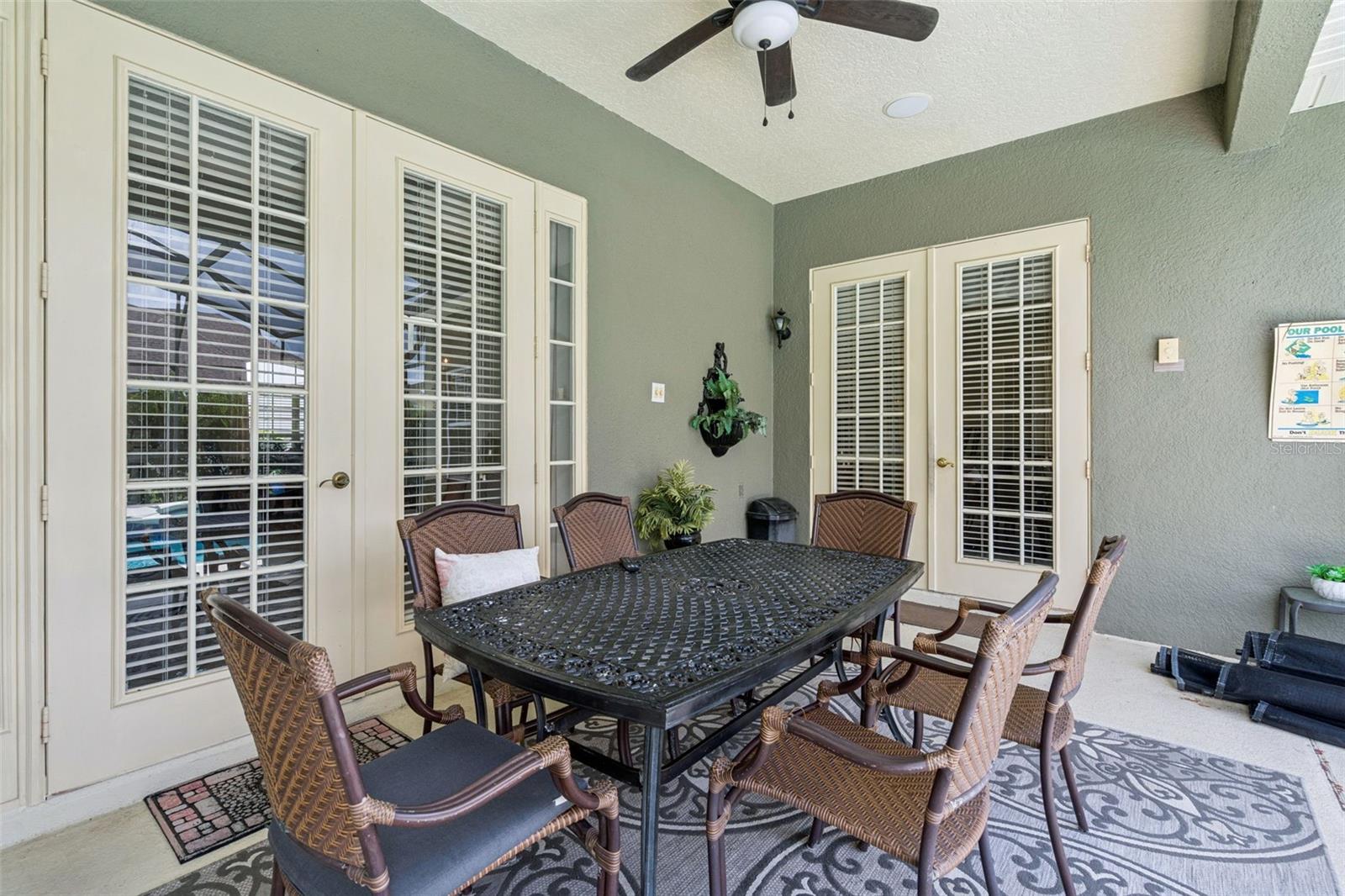 FORMOSA GARDENS - Residential