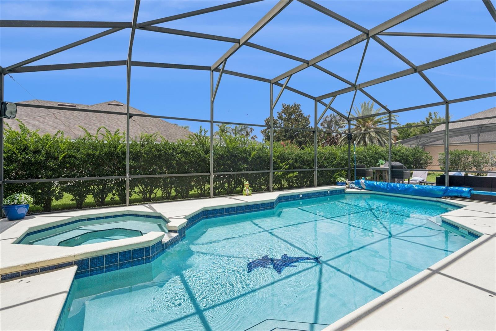 FORMOSA GARDENS - Residential