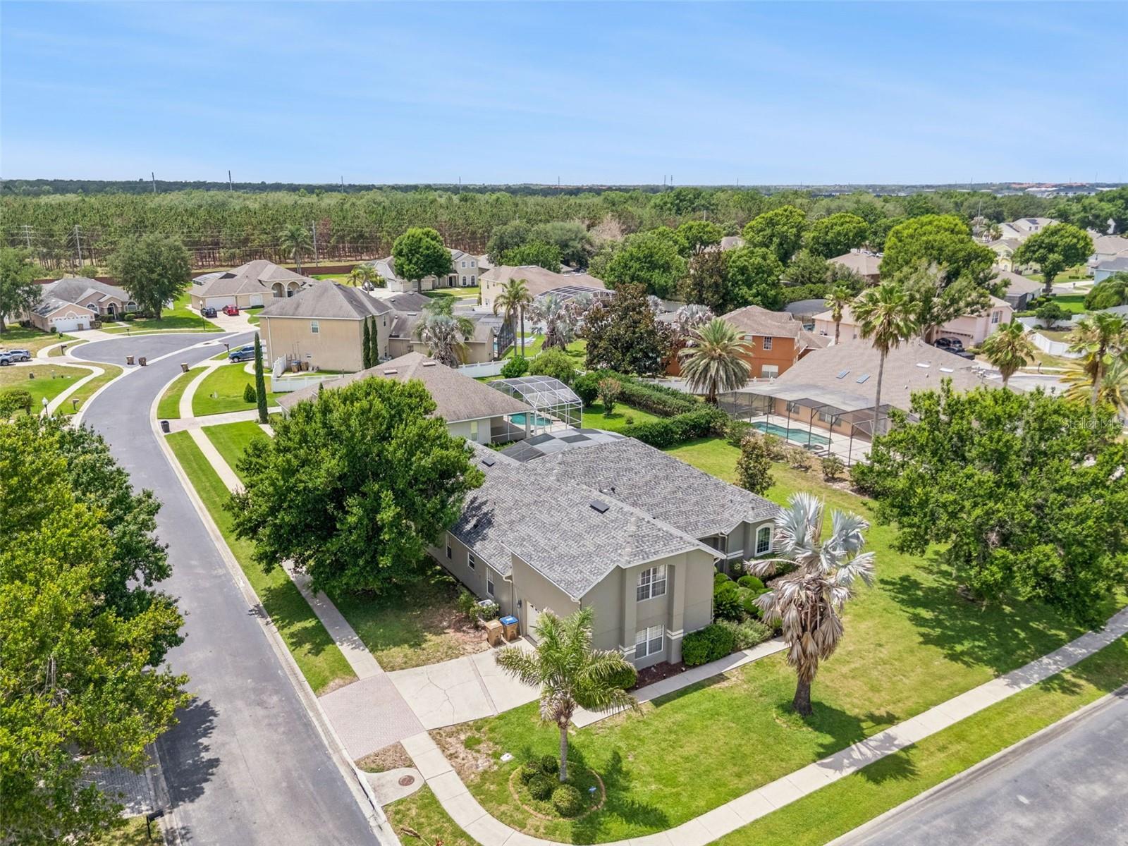 FORMOSA GARDENS - Residential