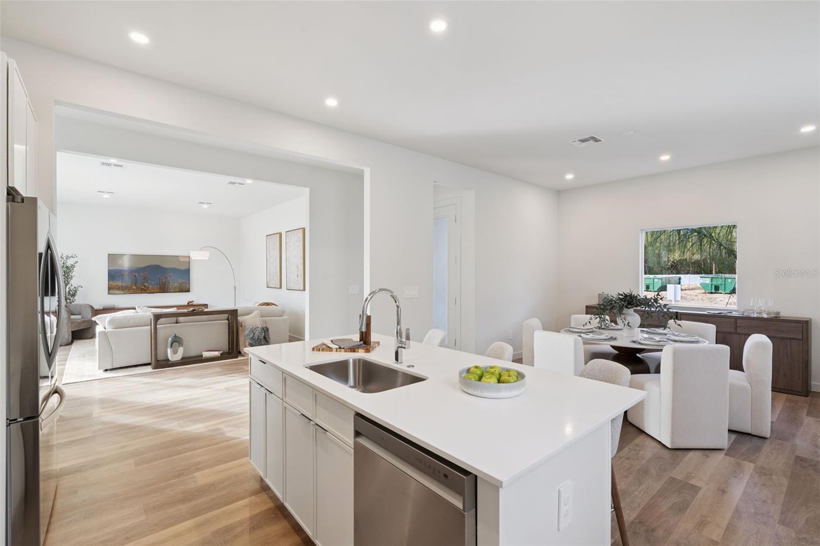 451 SKYFIELD COURT
