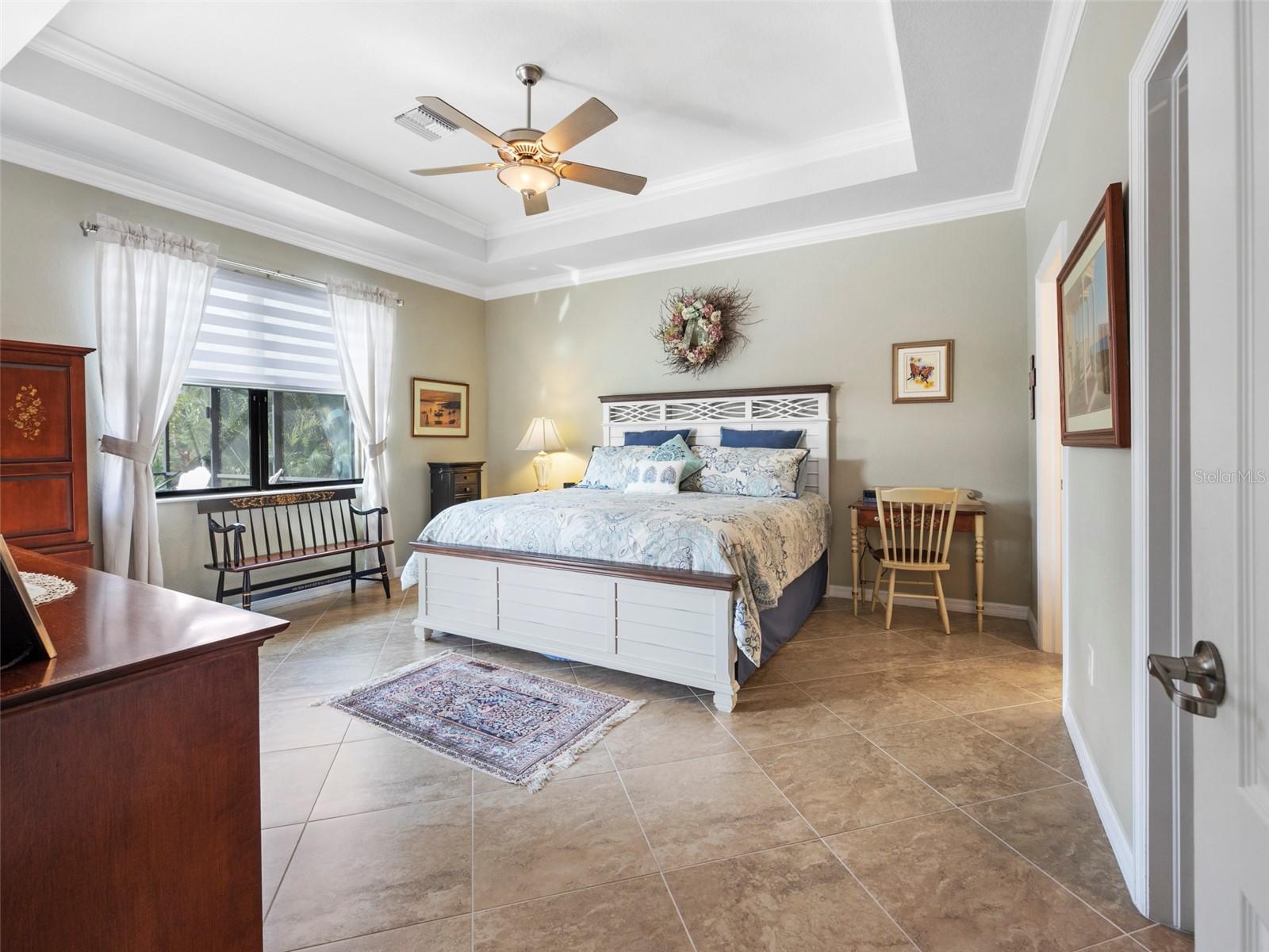 GRAN PARADISO PH 8 - Residential