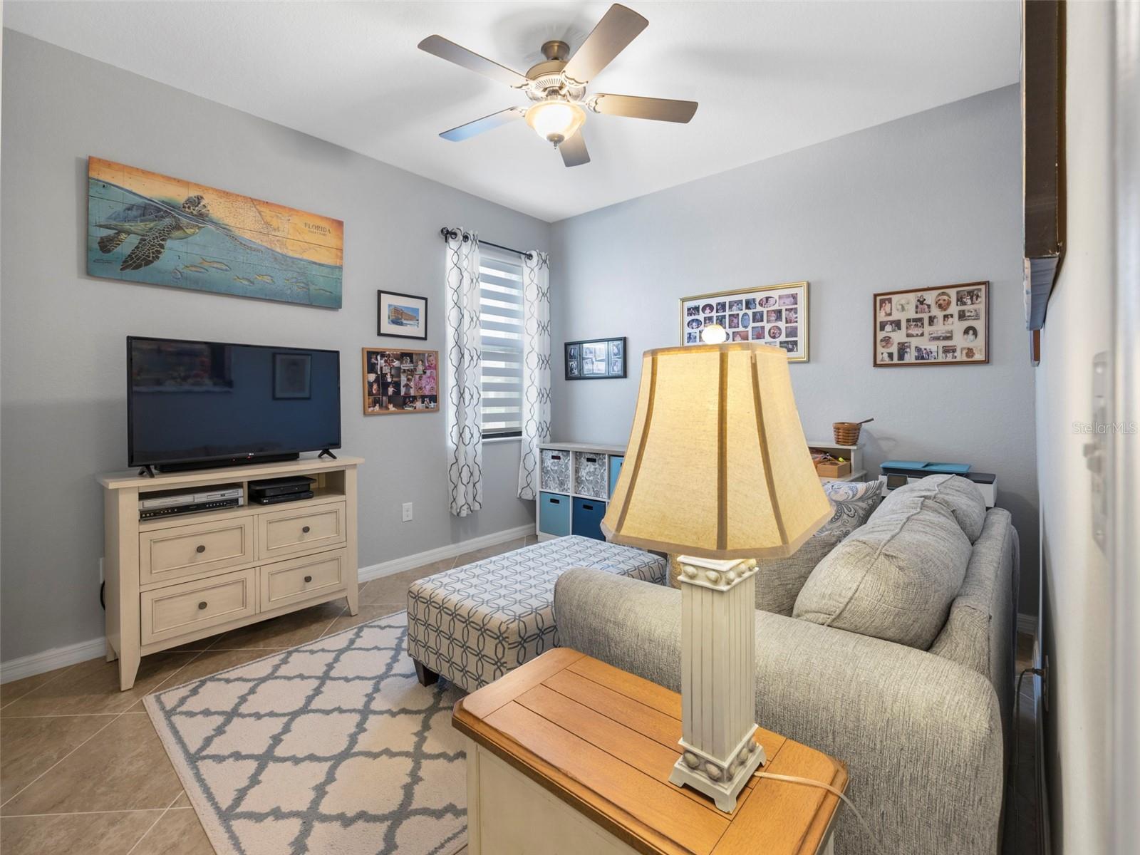 GRAN PARADISO PH 8 - Residential