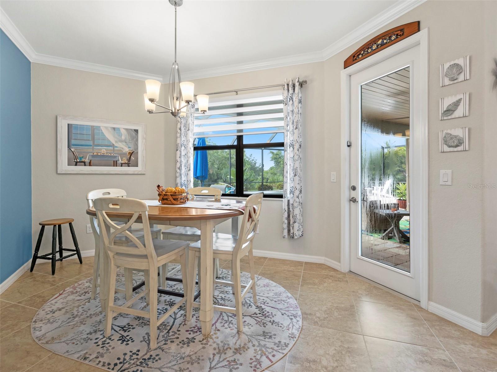 GRAN PARADISO PH 8 - Residential