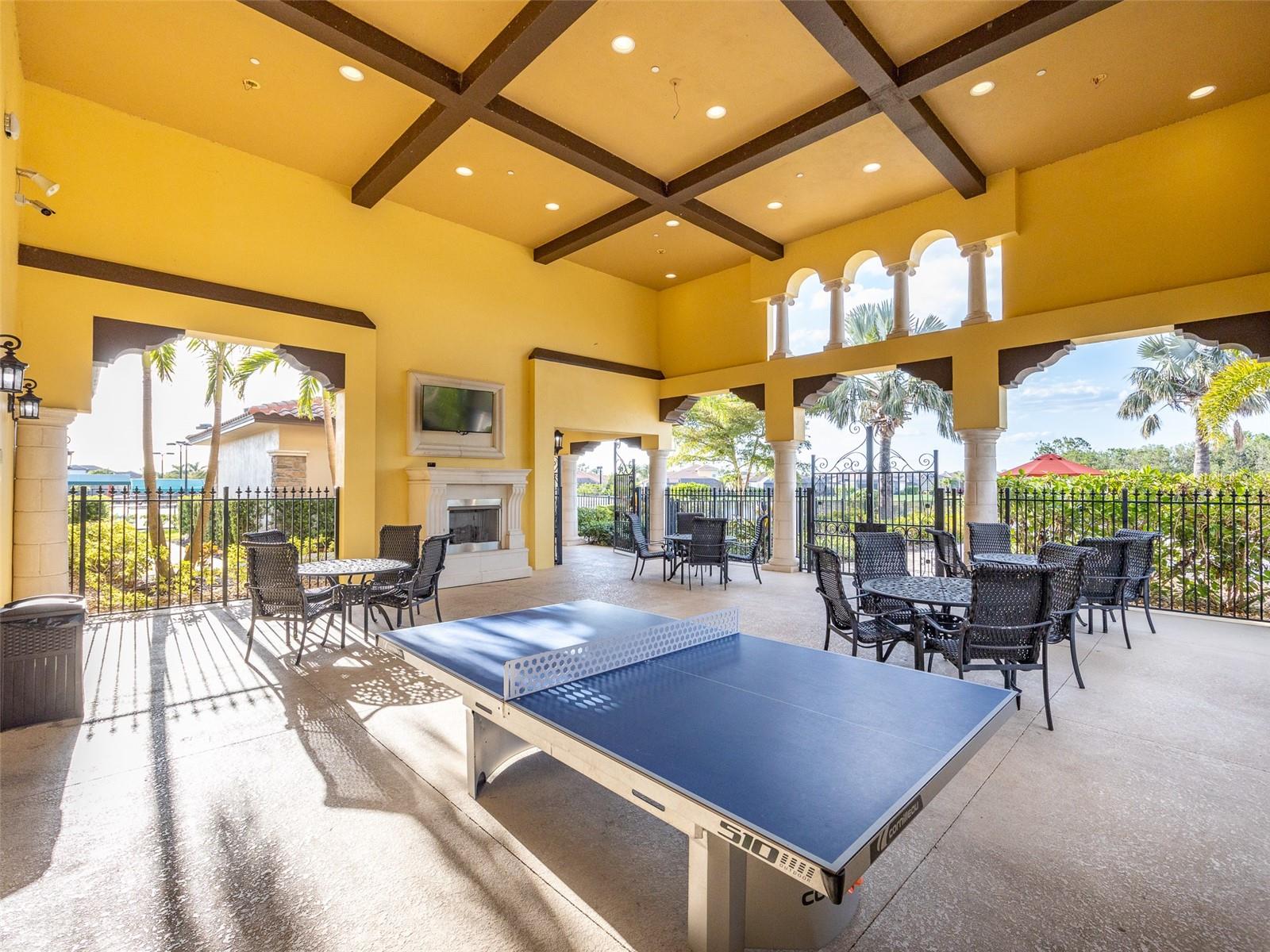 GRAN PARADISO PH 8 - Residential