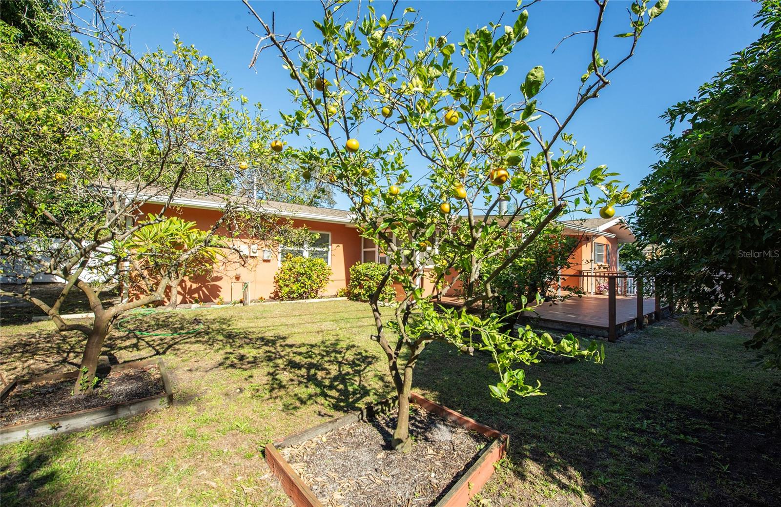 LEISURE ACRES - Residential