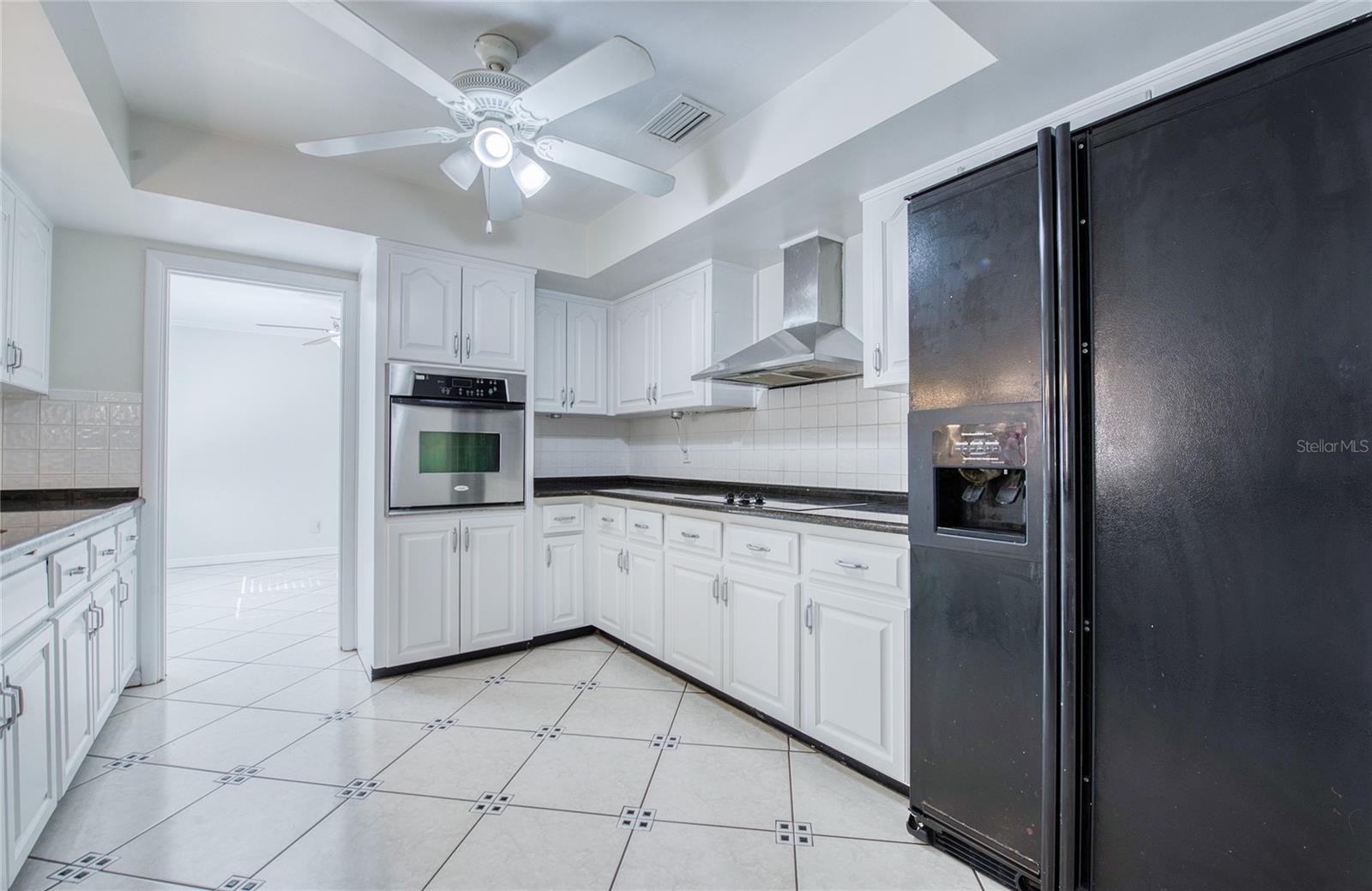 LEISURE ACRES - Residential