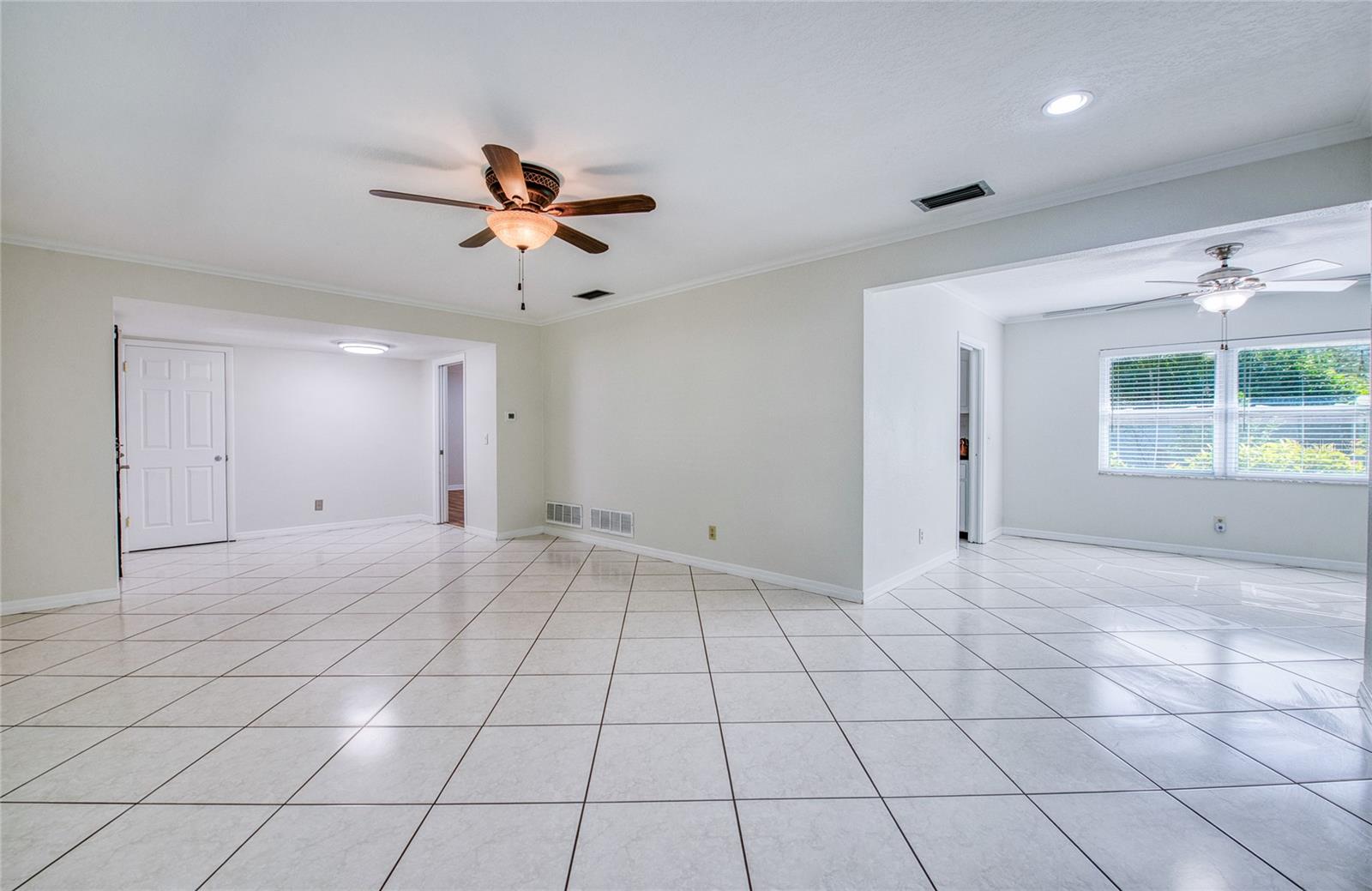 LEISURE ACRES - Residential